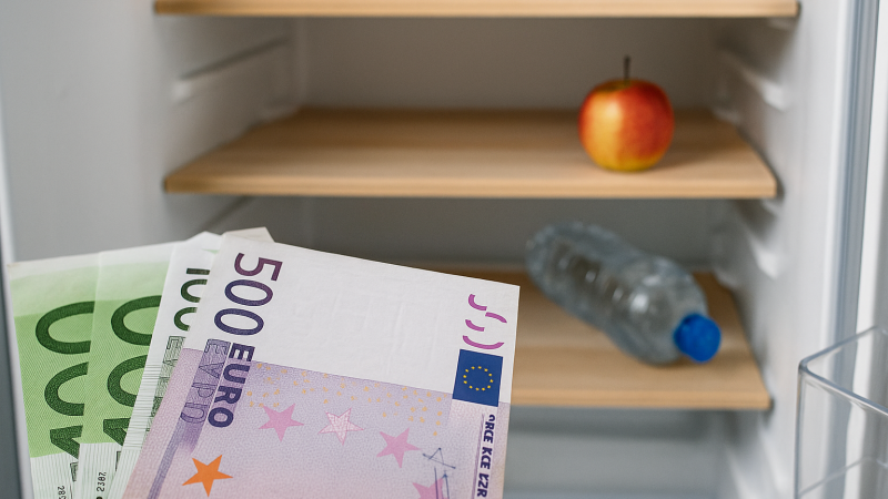 Der Kühlschrank ist leer, aber das Traumhaus wird gebaut – Deutschlands paradoxe Finanzpolitik